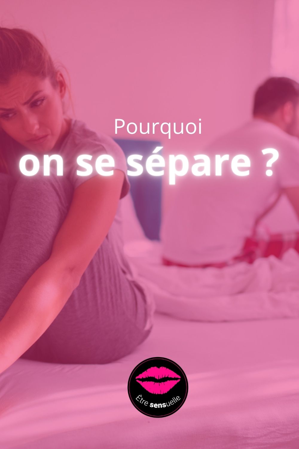 femme avec un air triste et contrarié a l'autre bout du lit son homme sepmble faché